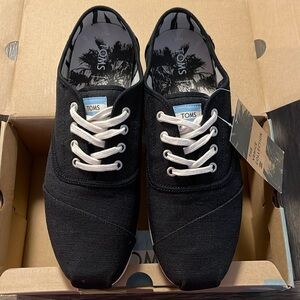 Mens Toms canvas lace shoes, ‘cordones black heritage canvas’ size 11 Black NIB